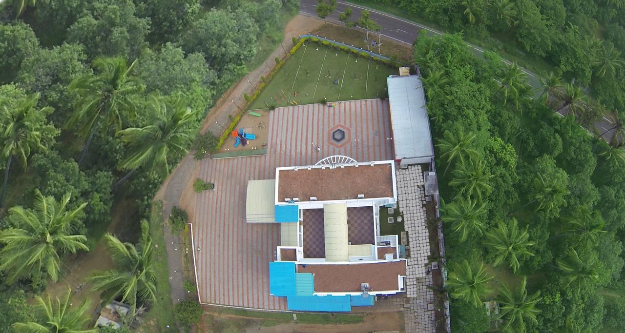 Green Royale Resorts Bodinayakkanur Bagian luar foto